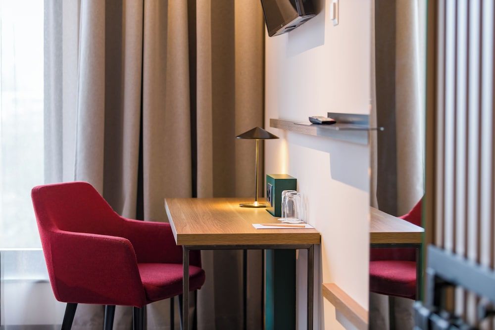 Mercure Zürich City Comfort Room, 2 Twin Beds 11