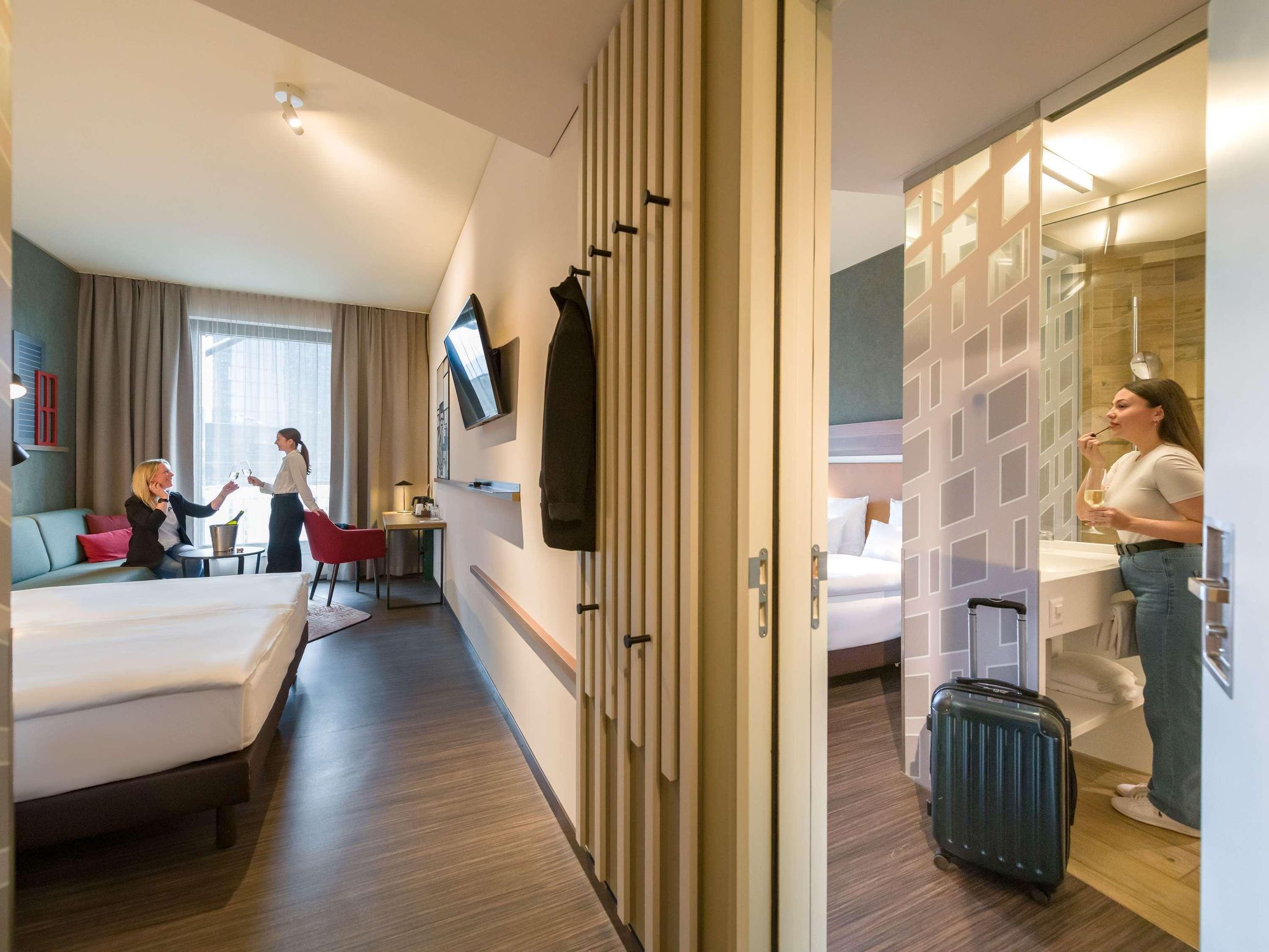 Mercure Zürich City CONNECTING, SUPERIOR, DOUBLE BED 6