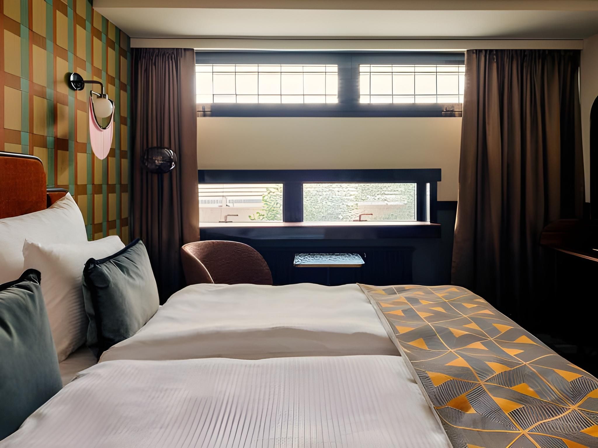 The Home Hotel Single Comfort Room 18