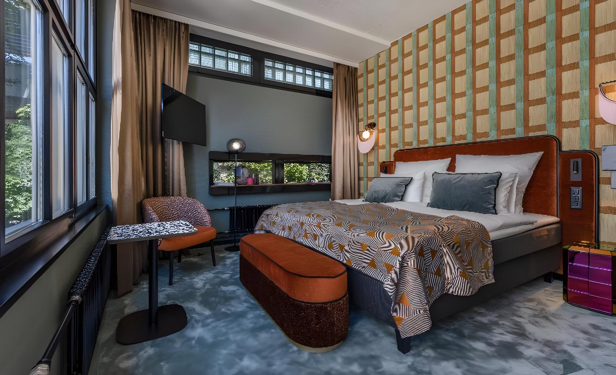 The Home Hotel Junior Signature Suite 2