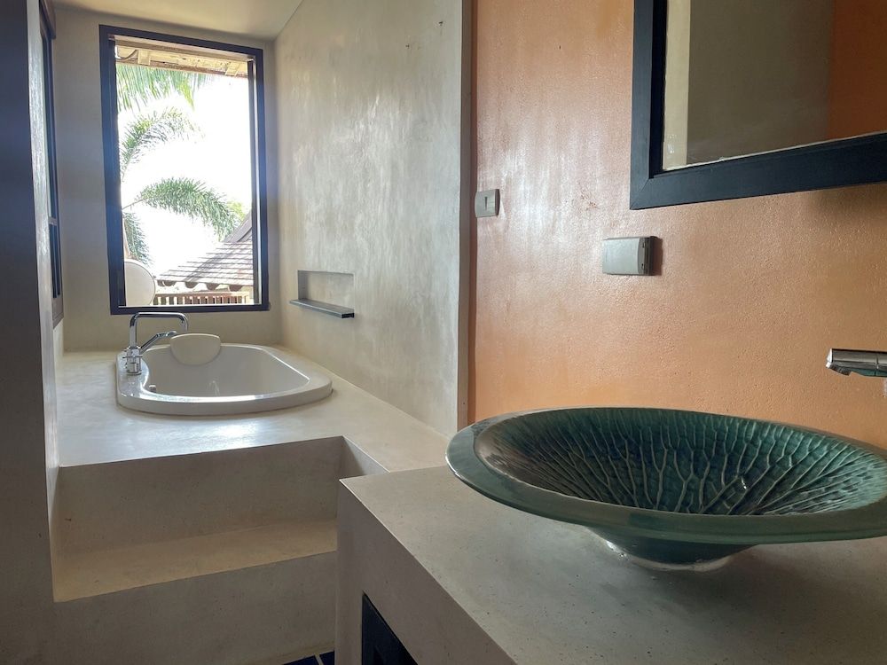Bhundhari Residence Koh Samui Deluxe Ocean View 9