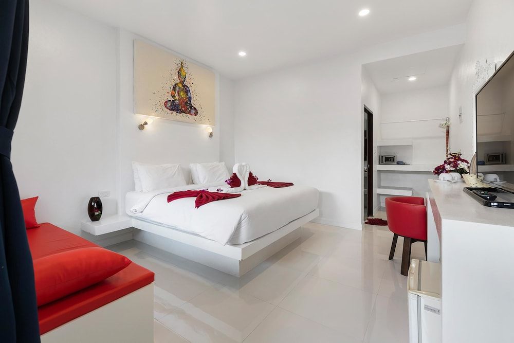 Crystal Bay Beach Resort Superior Room 3