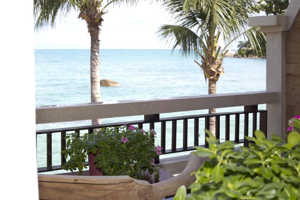 Crystal Bay Beach Resort Beachfront Balcony 3