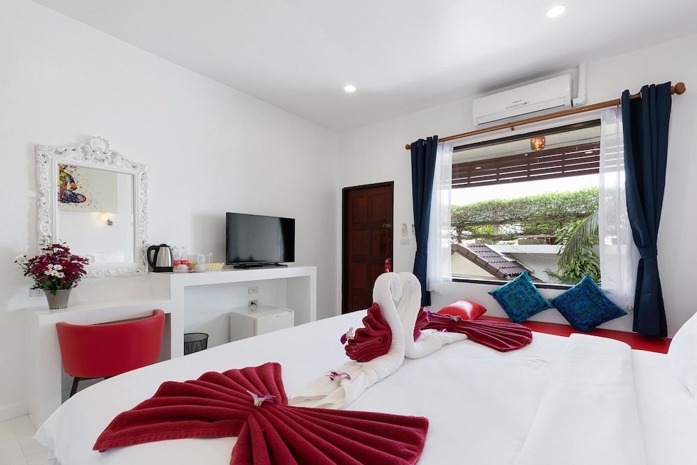 Crystal Bay Beach Resort Superior Room