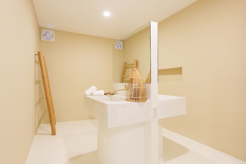 Elephant Beach Club & Resort Samui Luxury Villa, 1 Bedroom, Bathtub 11