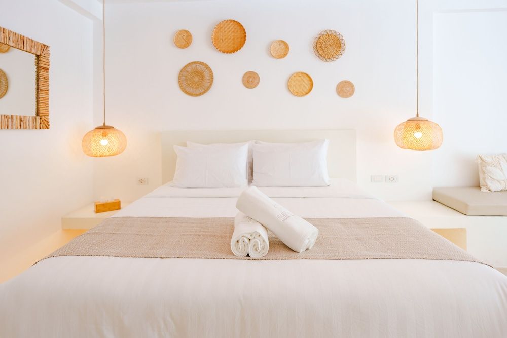 Elephant Beach Club & Resort Samui Luxury Villa, 1 Bedroom, Bathtub 2