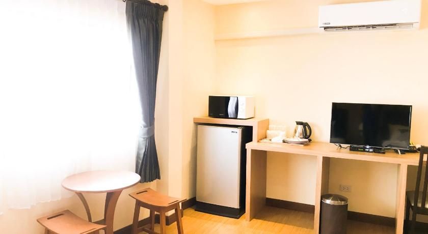 My Place Chaweng Beach Triple Room 11