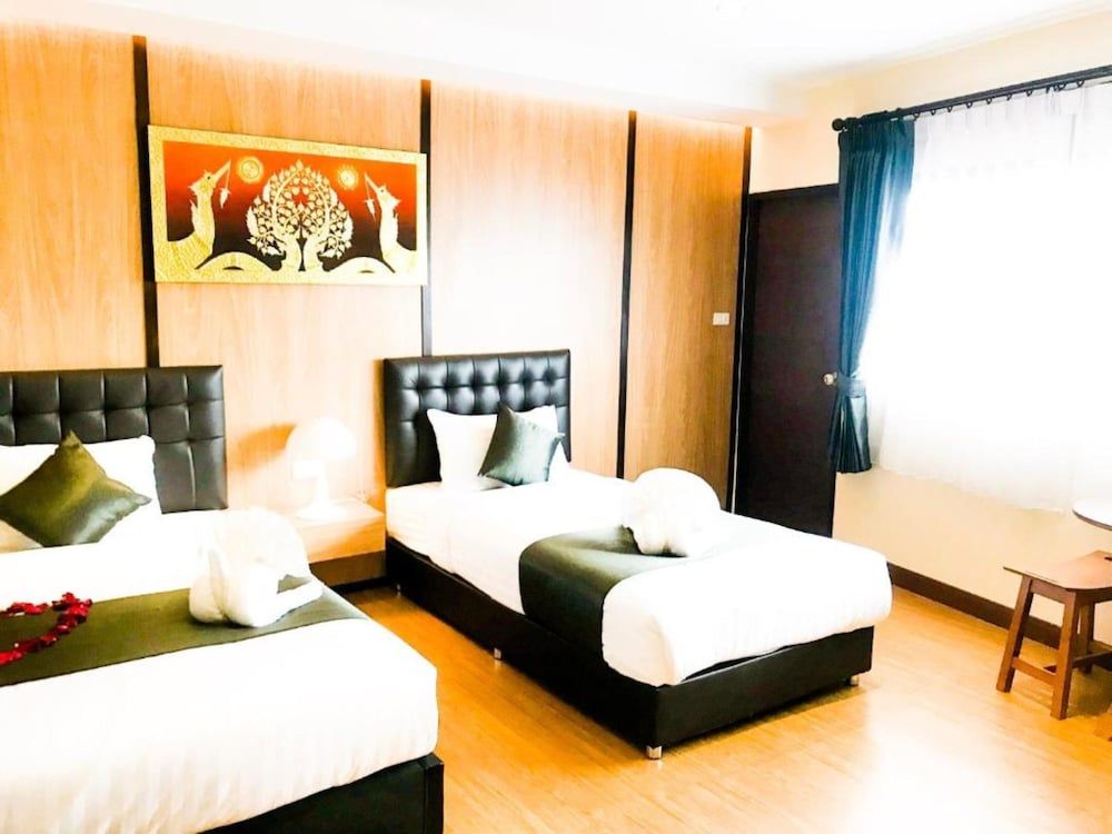 My Place Chaweng Beach Triple Room 5