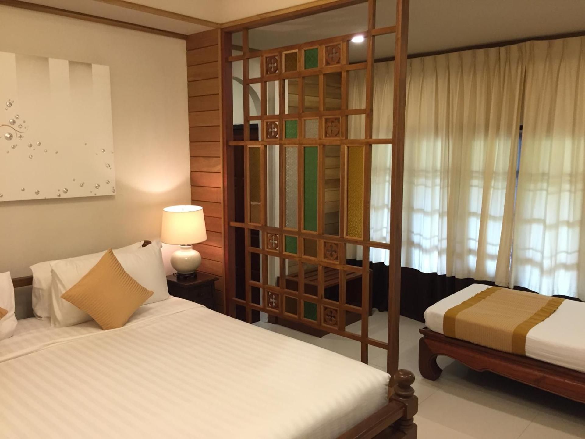 Smile House Deluxe Room with Balcony