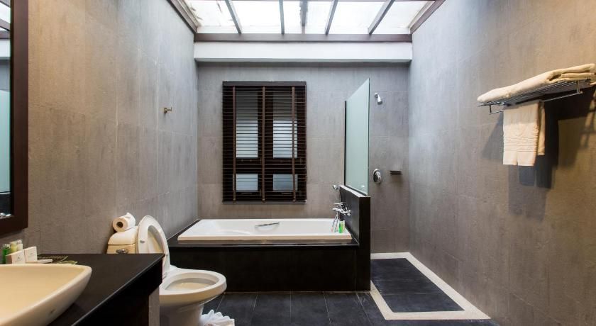 Baan Chaweng Beach Resort & Spa Grand Deluxe Villa 12