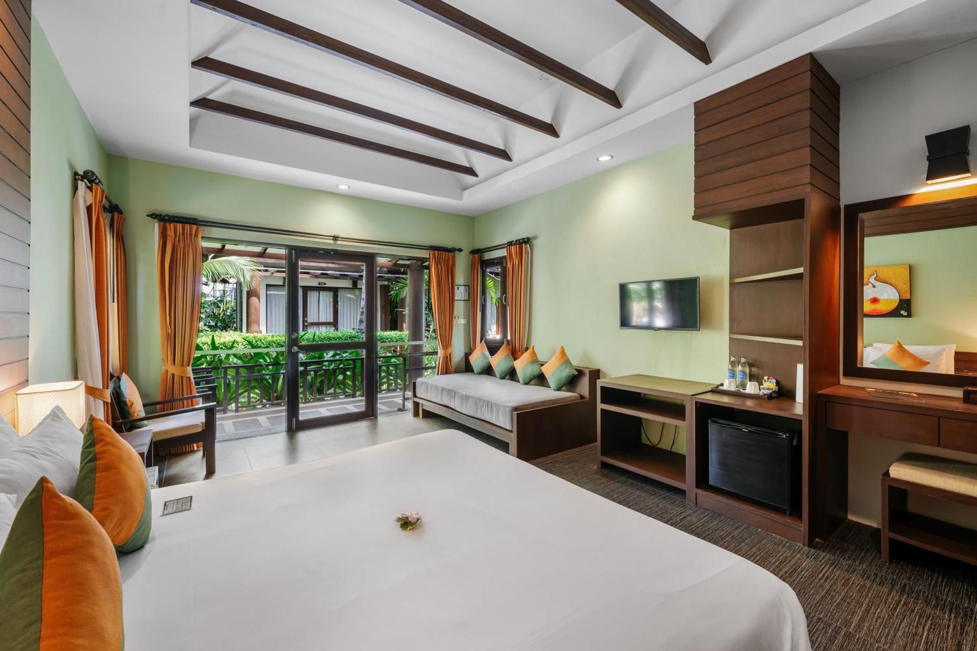 Baan Chaweng Beach Resort & Spa Grand Deluxe Villa 4