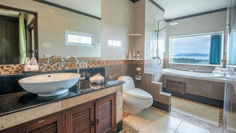 Koh Samui Tower Family Apartment, Sea View 2