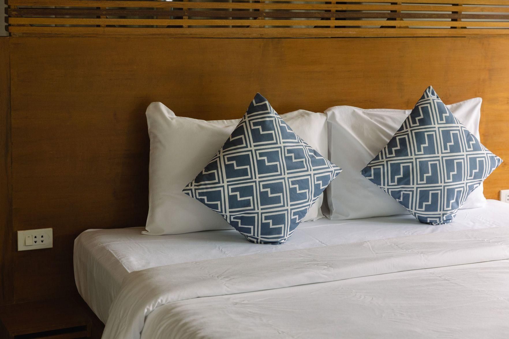 Punnpreeda Beach Resort Deluxe Suite 9