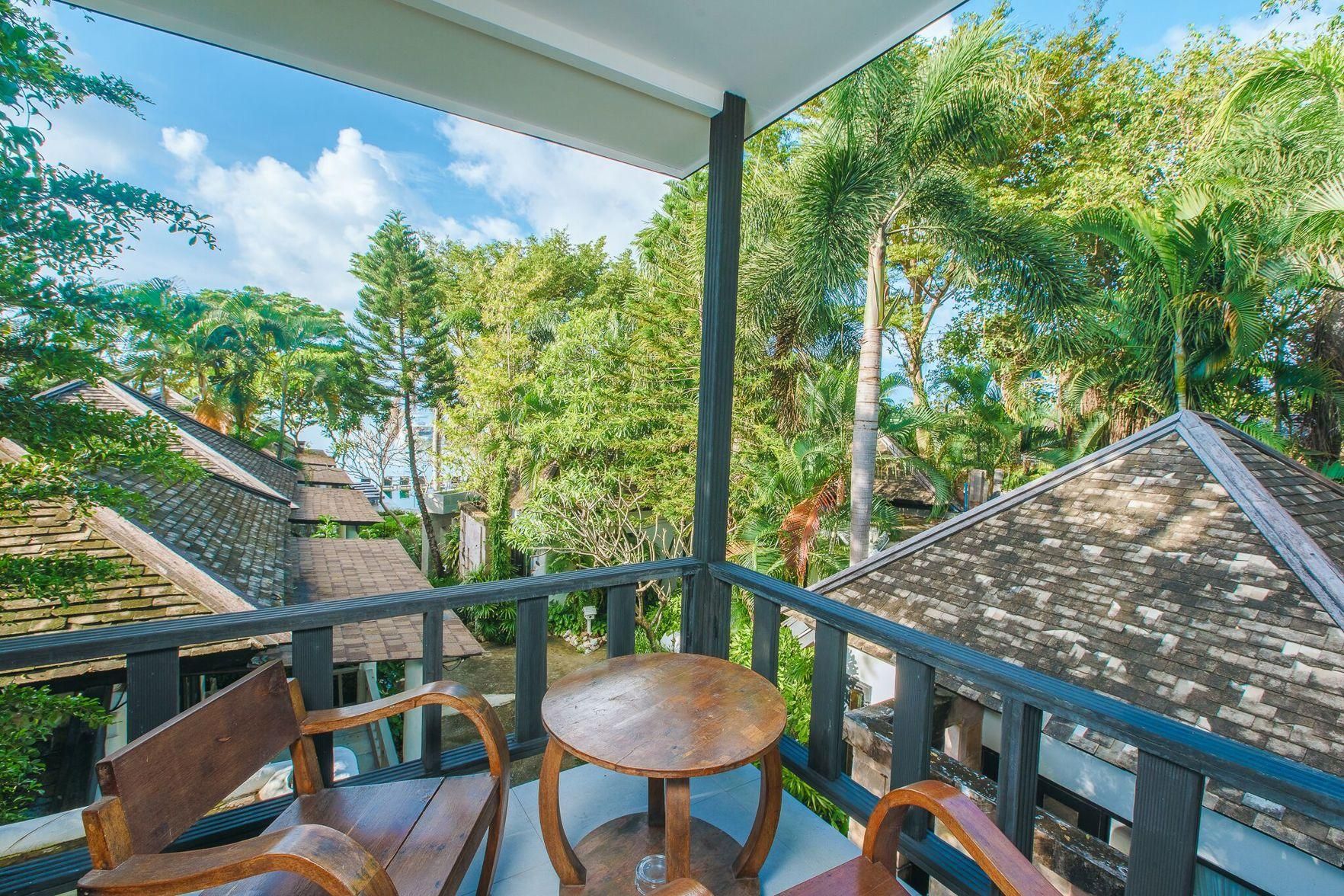Punnpreeda Beach Resort Deluxe Suite 35