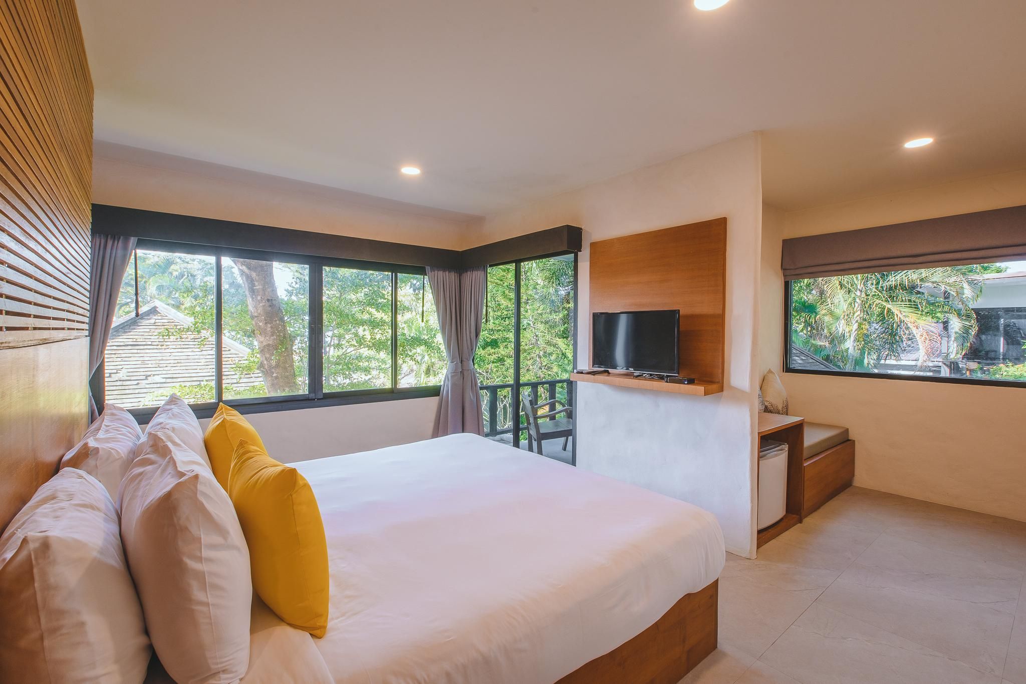 Punnpreeda Beach Resort Deluxe Suite 22