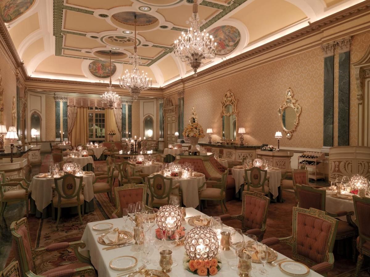 Food & Dining