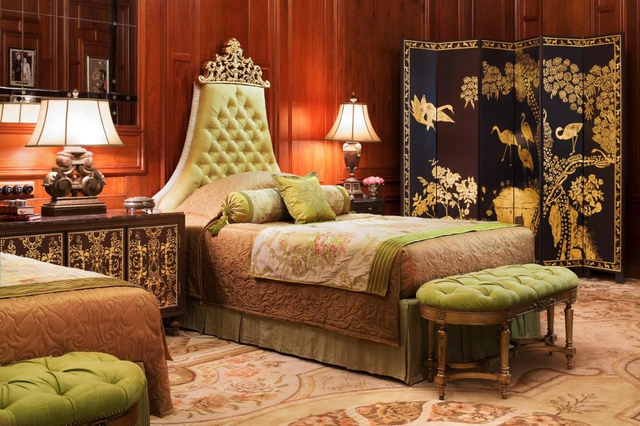 Royal Suite 1 Bedroom with Garden View