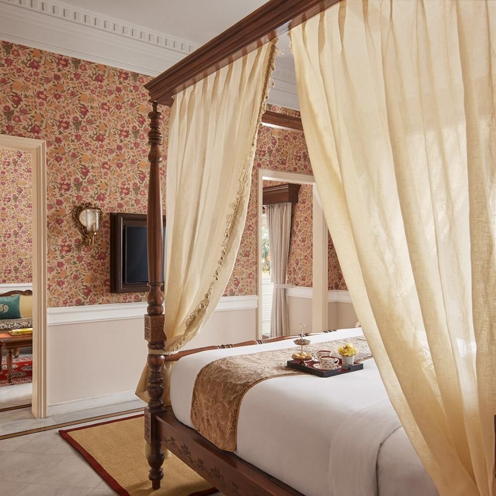 Premium Suite