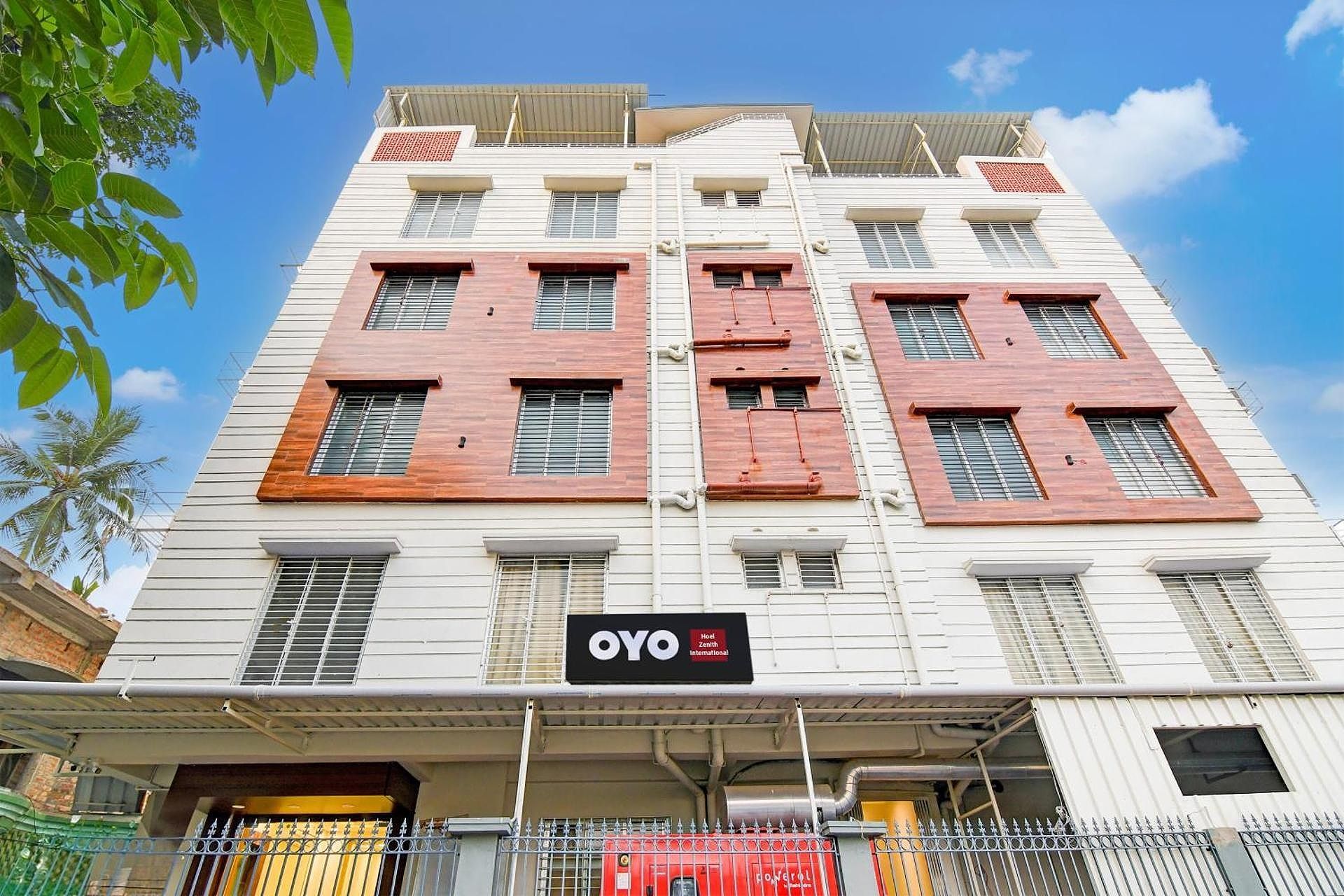 OYO Flagship HOTEL ZENITH INTERNATIONAL