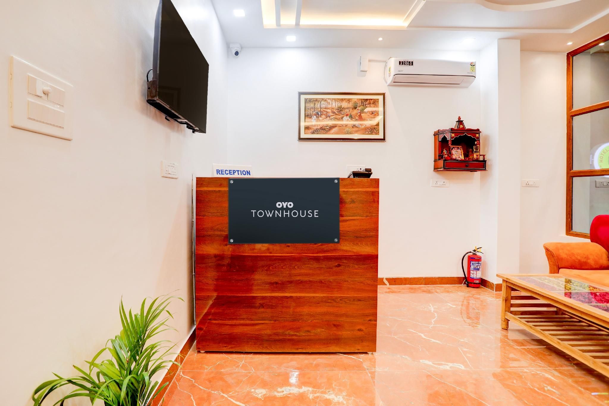 OYO Hotel Virat Inn