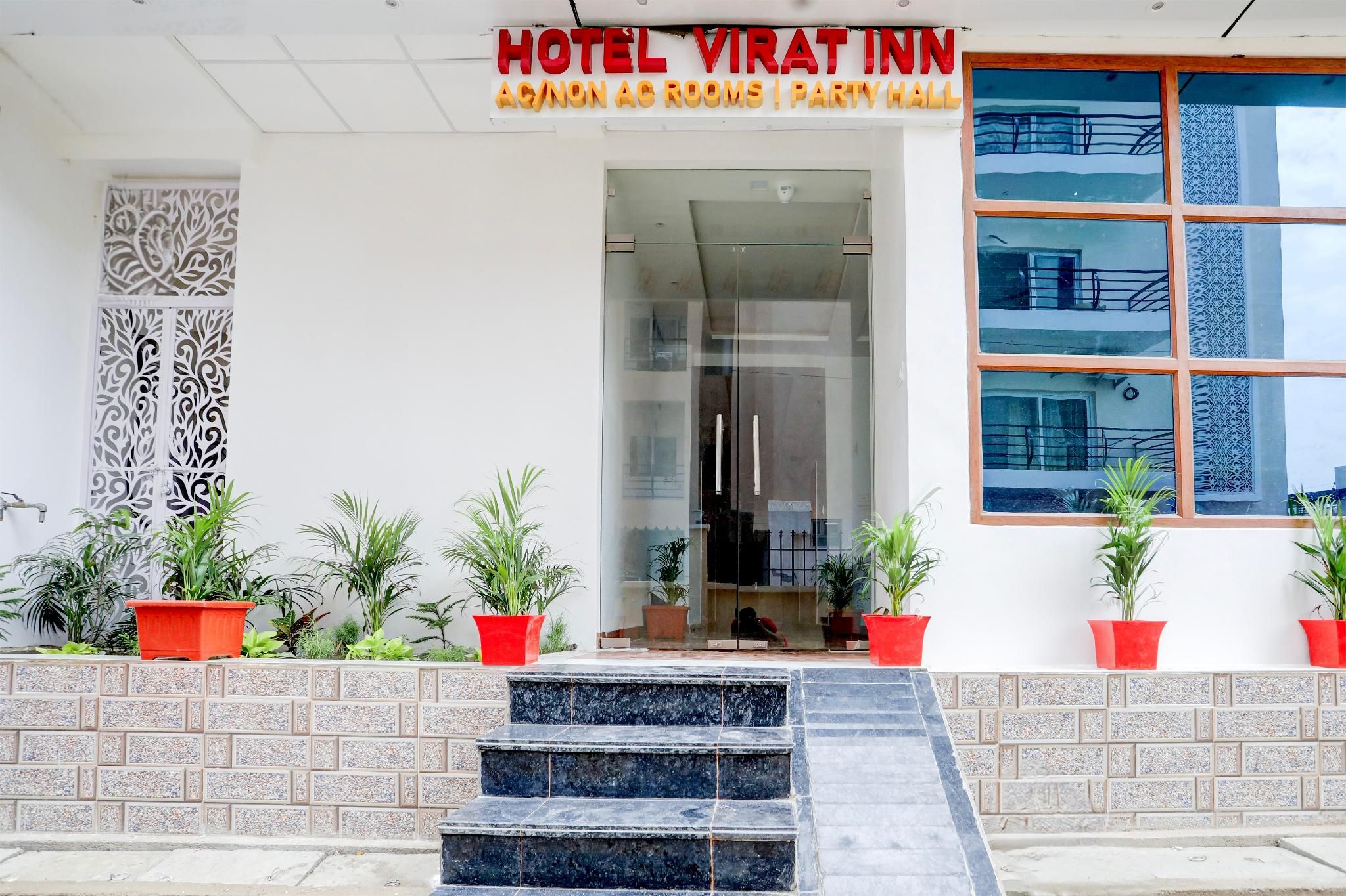 OYO Hotel Virat Inn