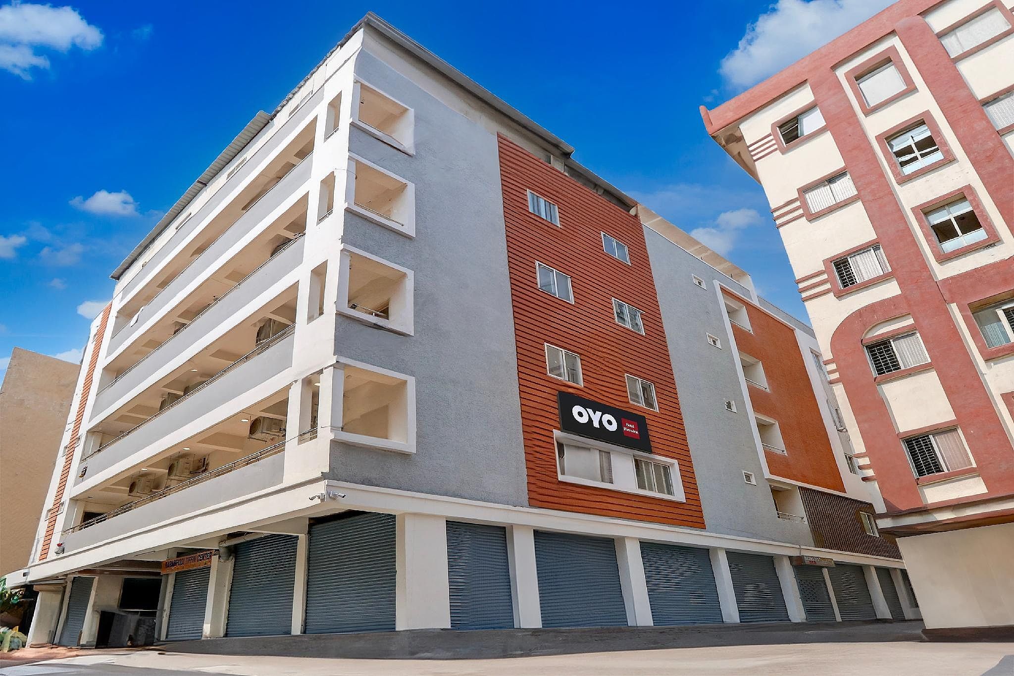 OYO 824733 METRO INN