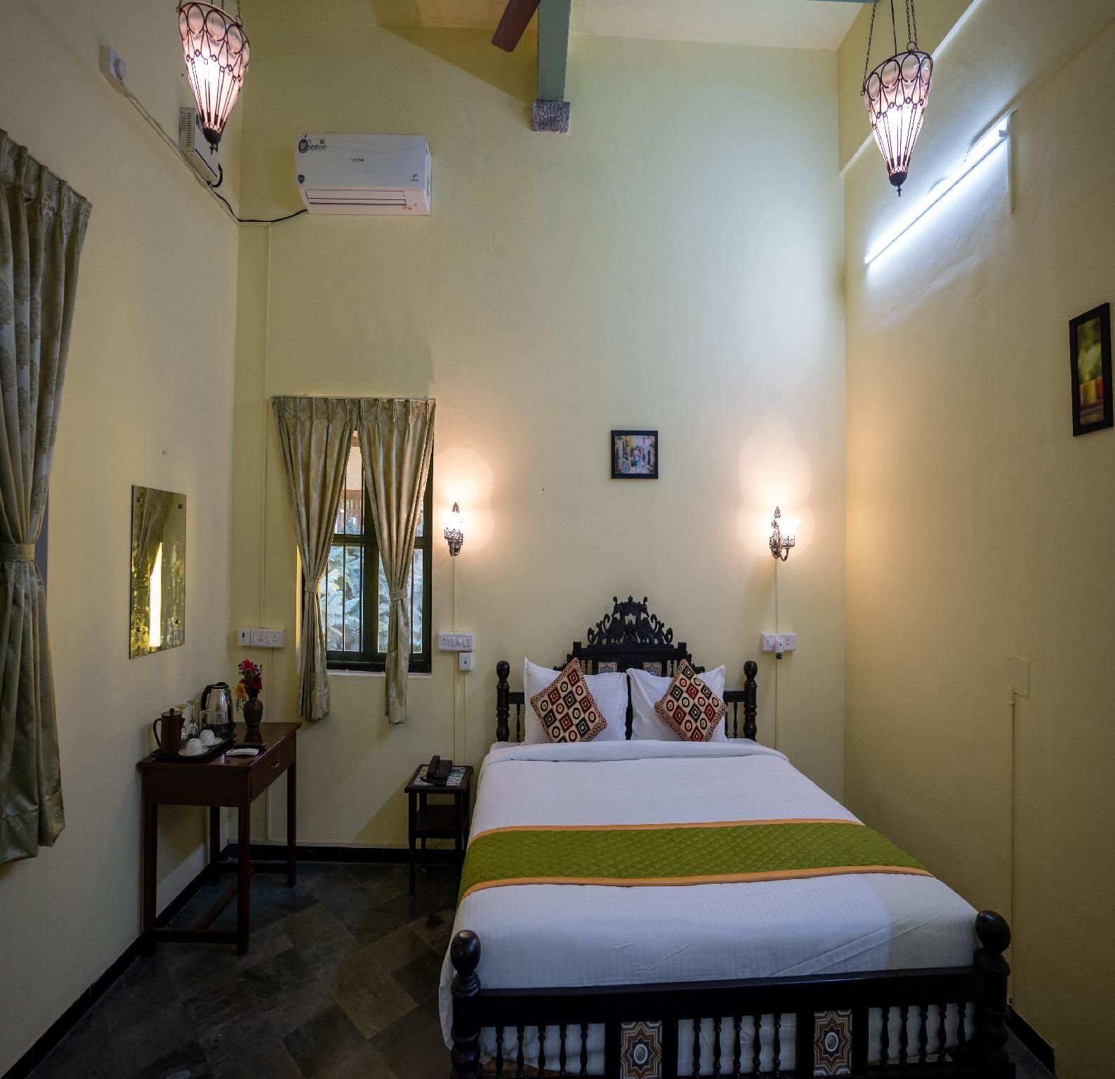 Deluxe Room with Kitchen