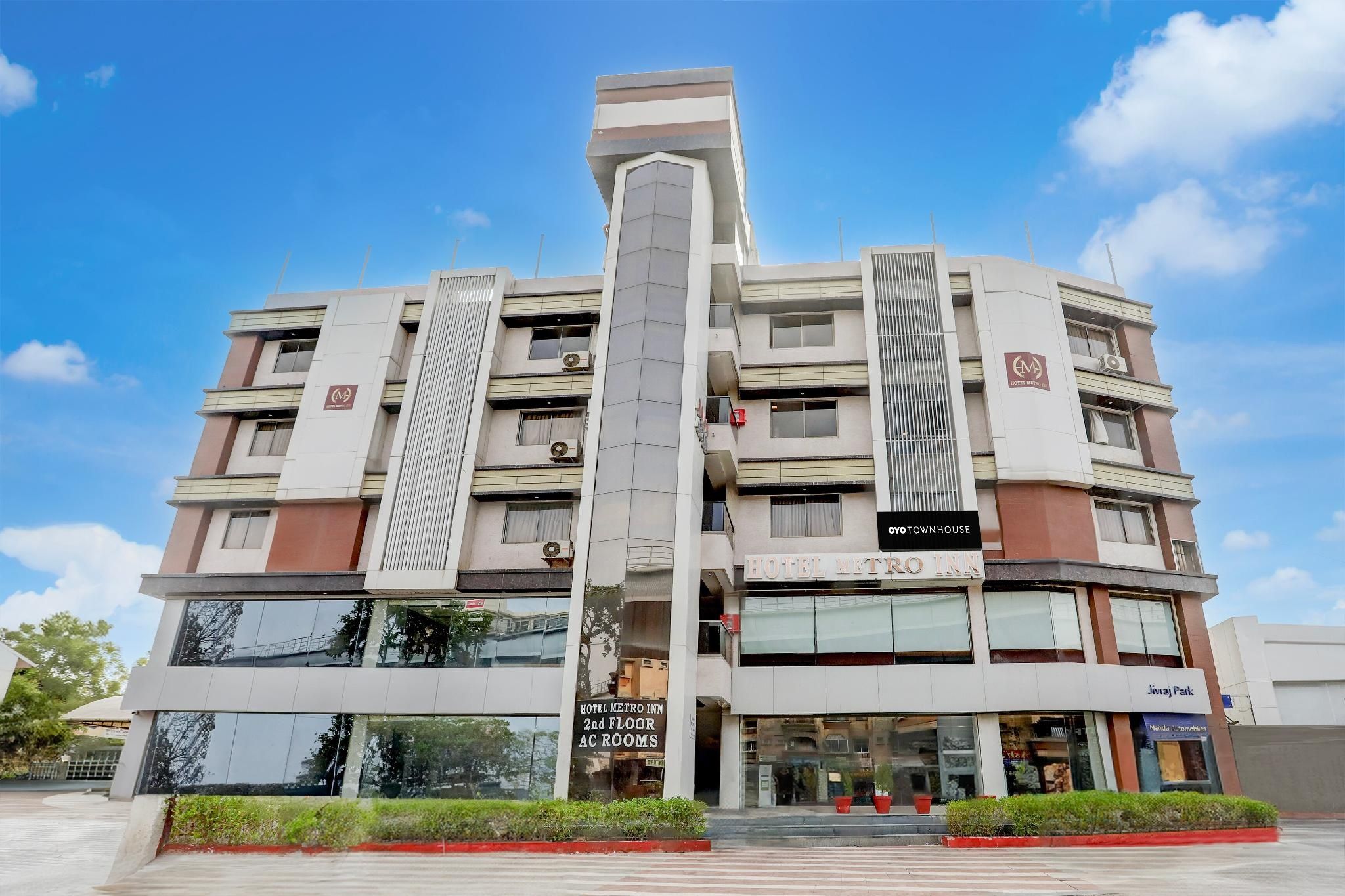 Super Townhouse Hotel Metro INN Ahmedabad