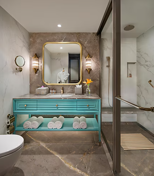 Fountain Mahabaleshwar IHCL SeleQtions Deluxe Room King Bed 4