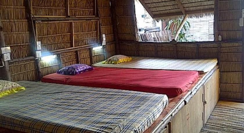 Bed in 8-Bed Mixed Dormitory Room
