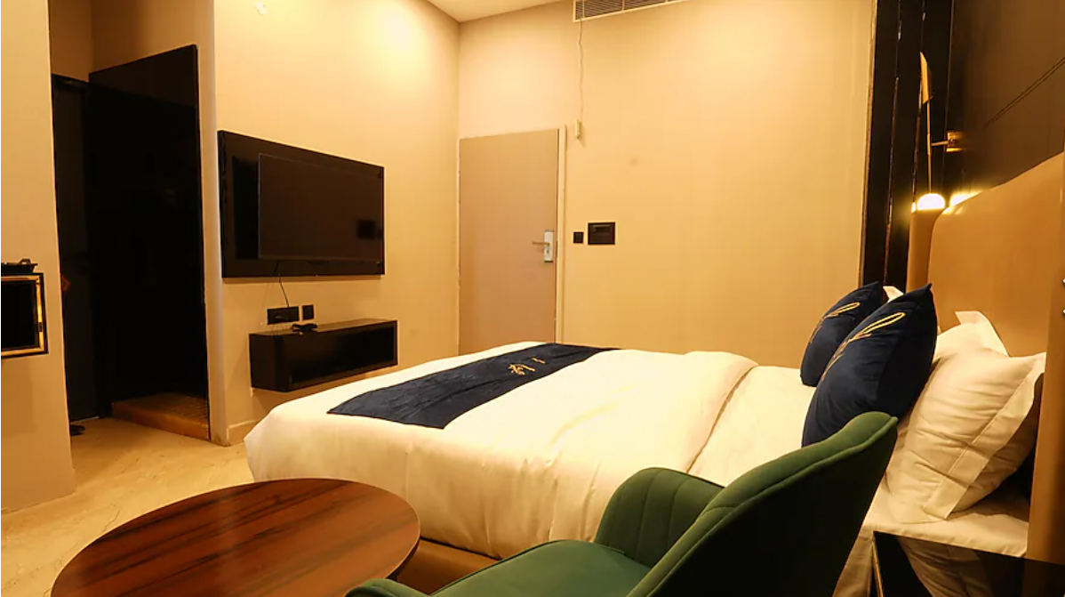 Aquila Core Standard