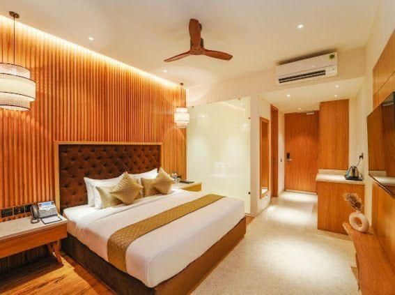 Luxury suite With Jacuzzi