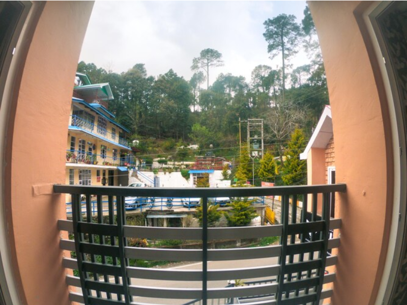 Super Premium Family Suite