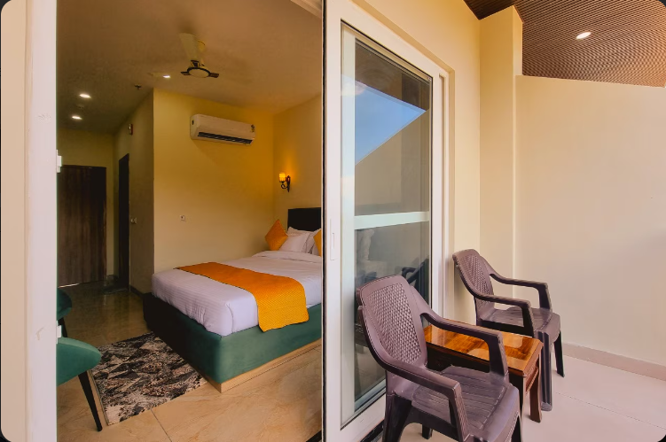 Premium Valley View Room