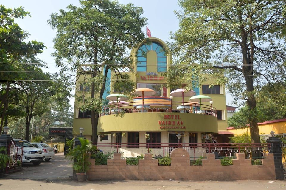 Hotel Vaibhav Lodging