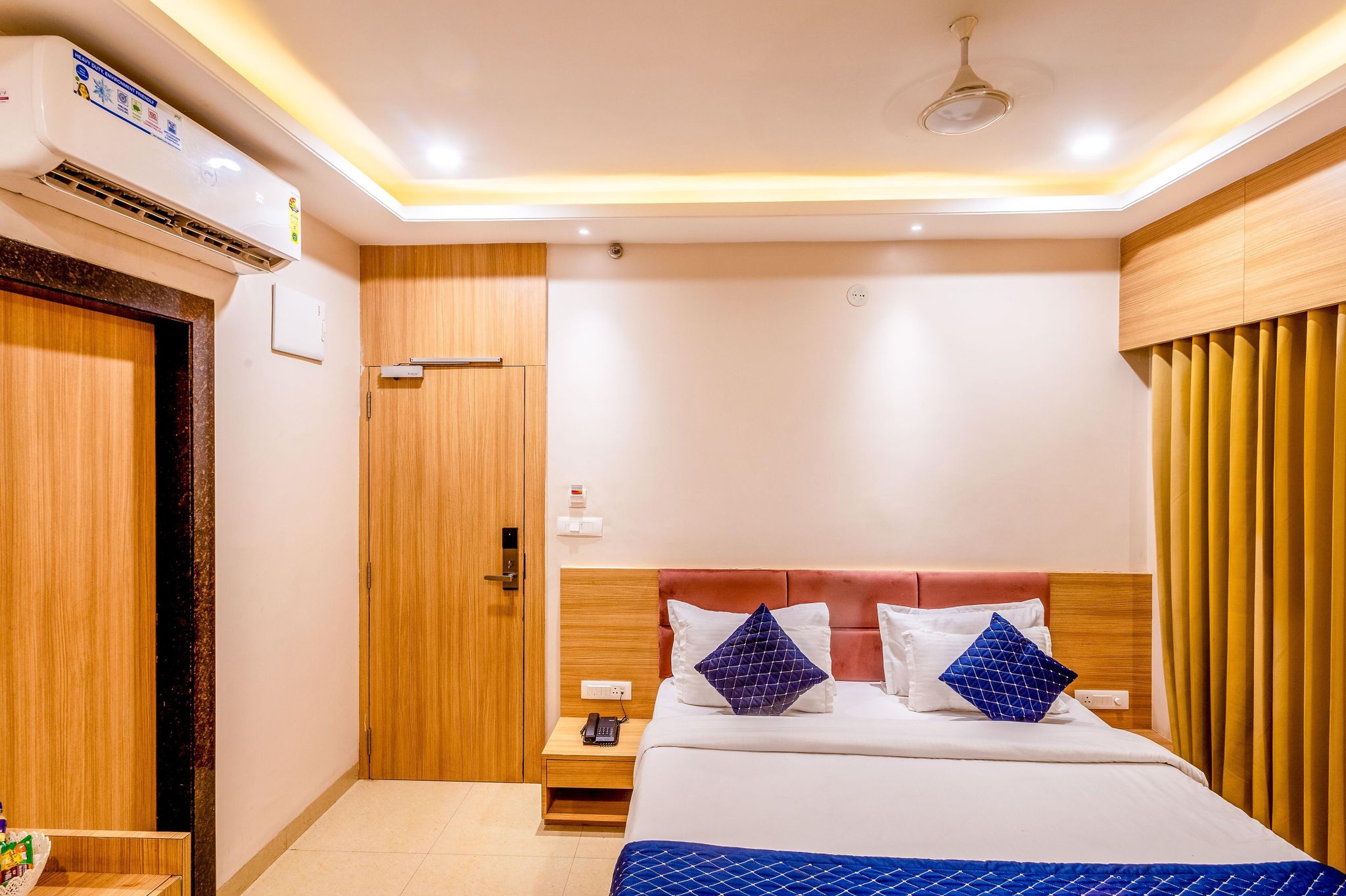 Hotel Rudura Palace Deluxe Room 4