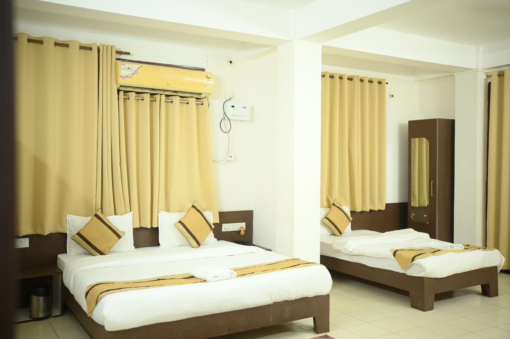 Triple Room with Balcony