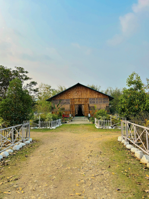 Kodom Bari Retreat, Kaziranga
