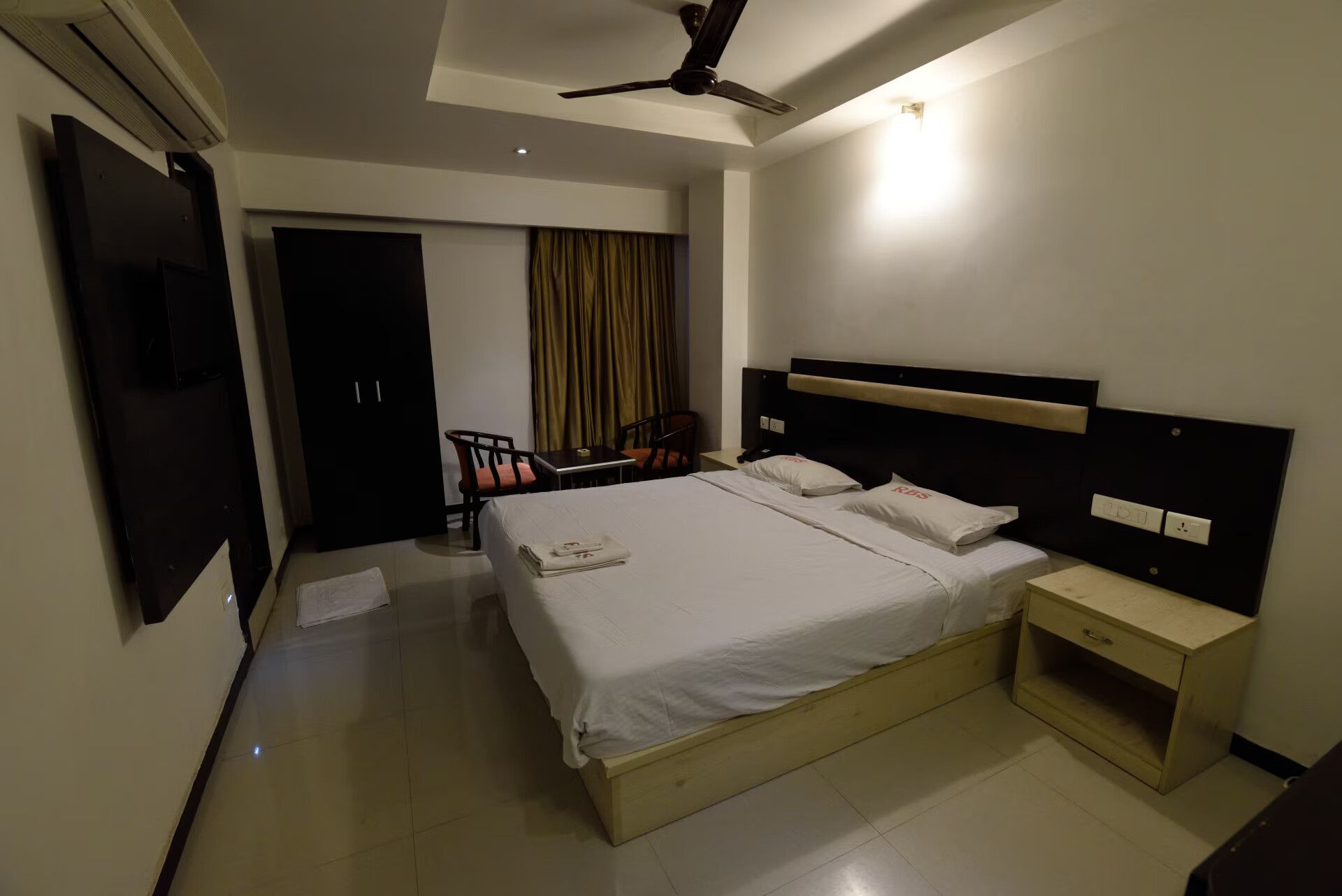 RBS Residency Standard Double Room 5