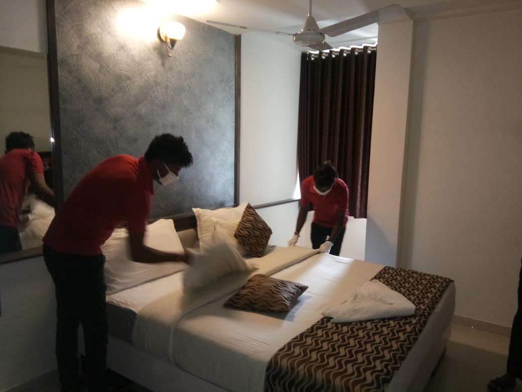 Hotel Embassy Deluxe AC Rooms 3