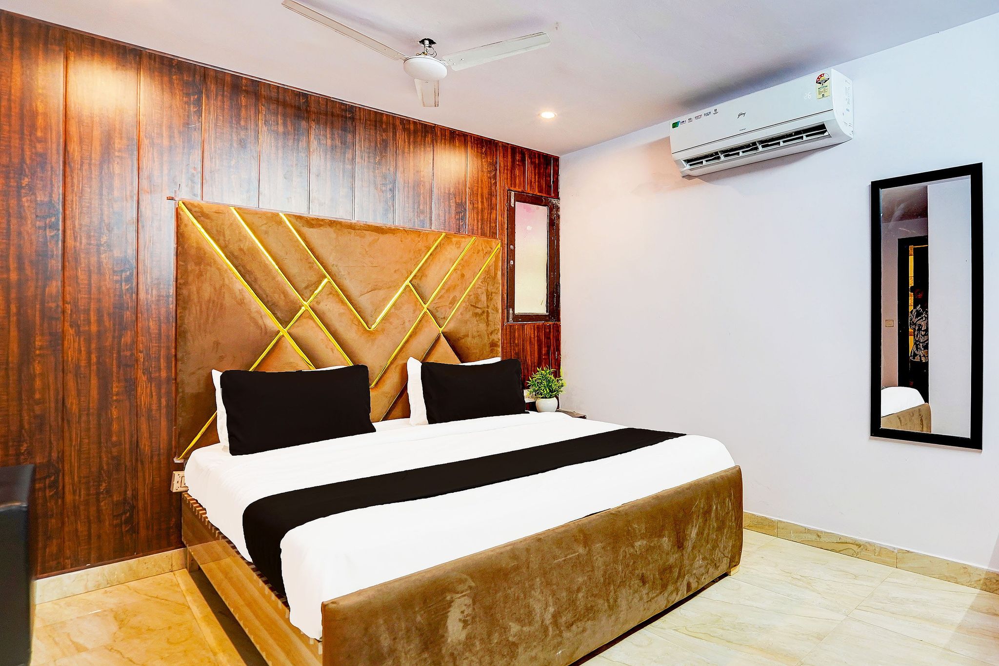 Hotel O Golden Inn Classic 5