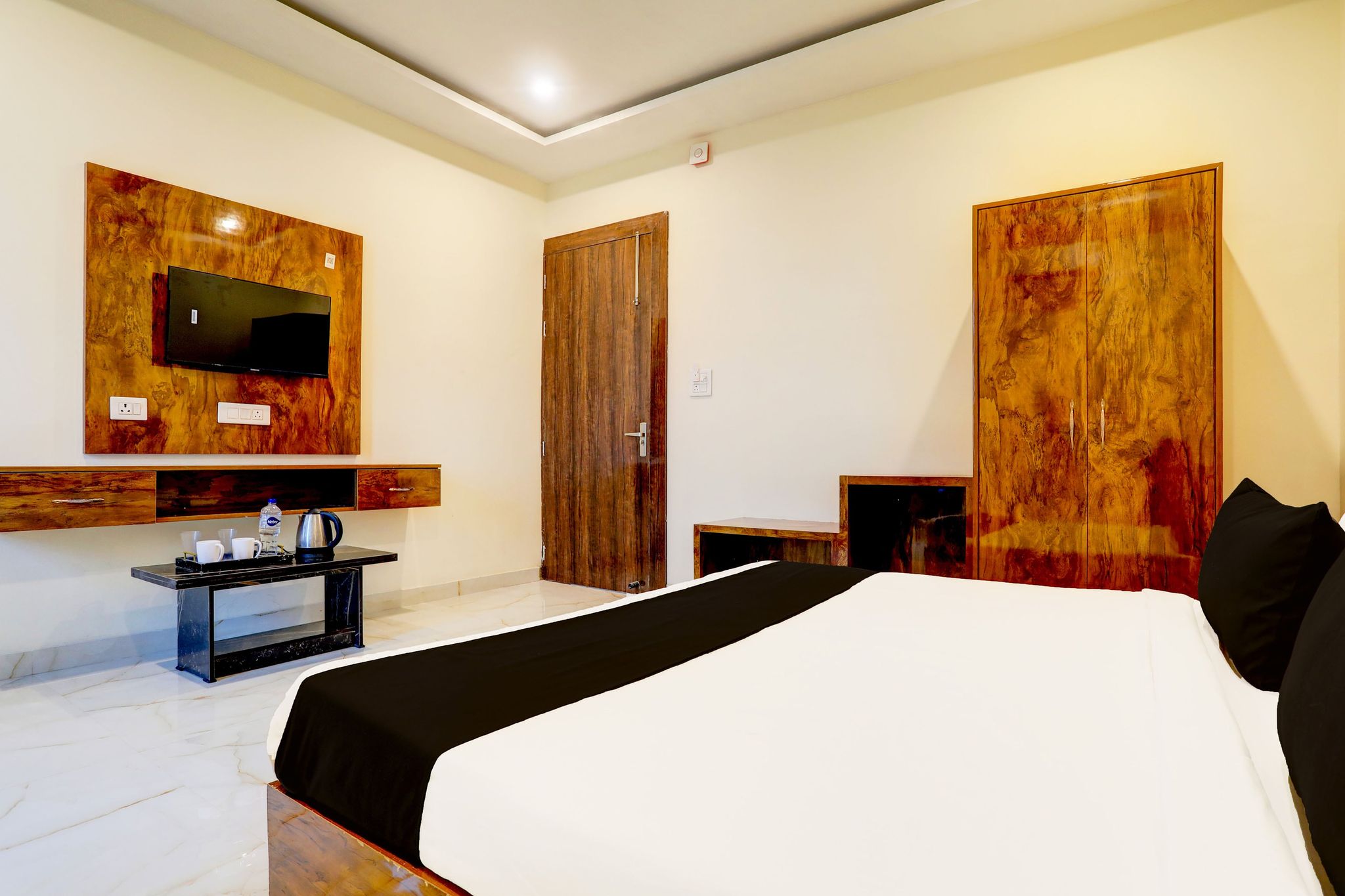 Super  Townhouse Narholi Bridge Mathura Classic 3