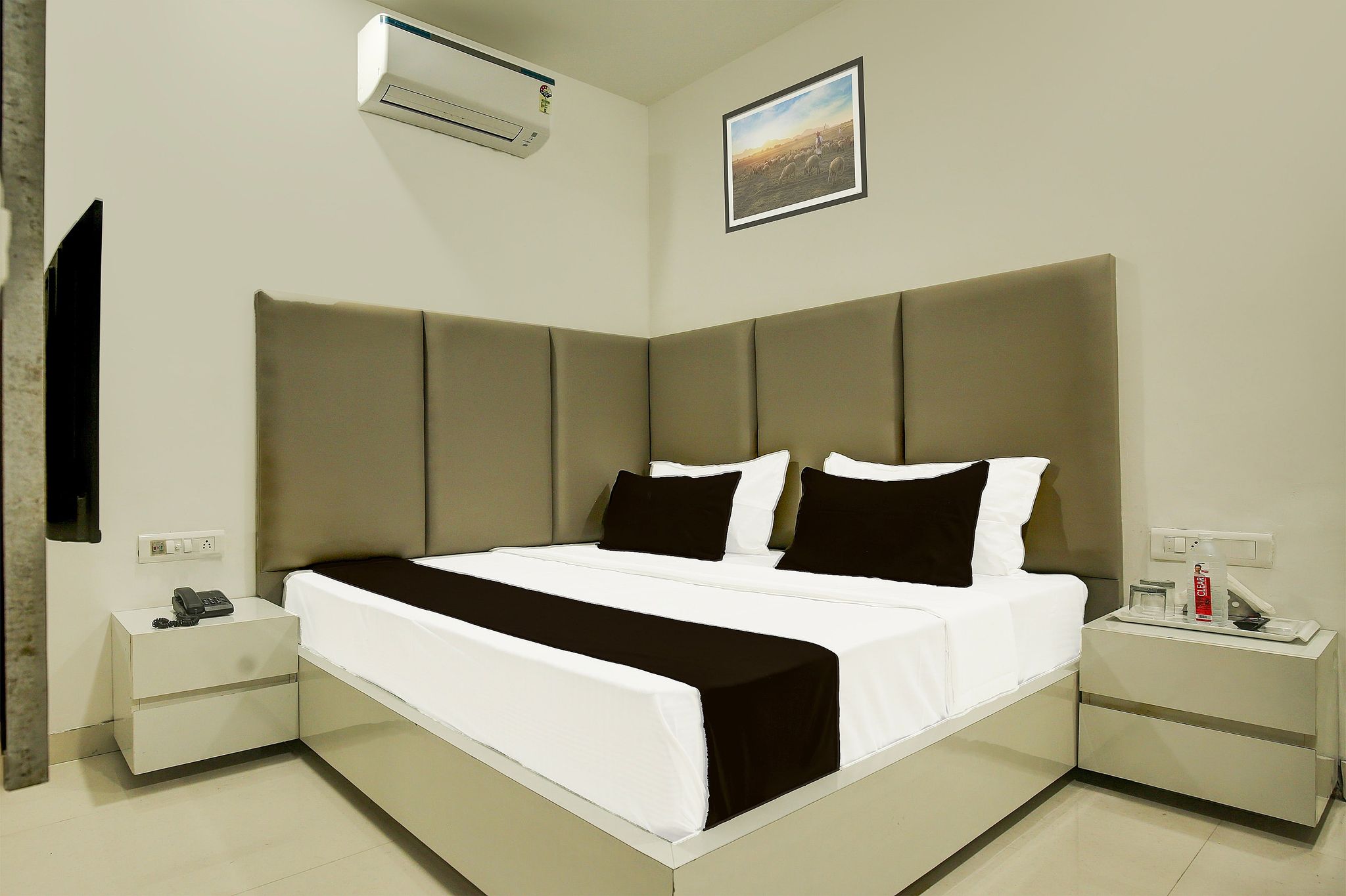 Hotel O SAFFRON Classic 3