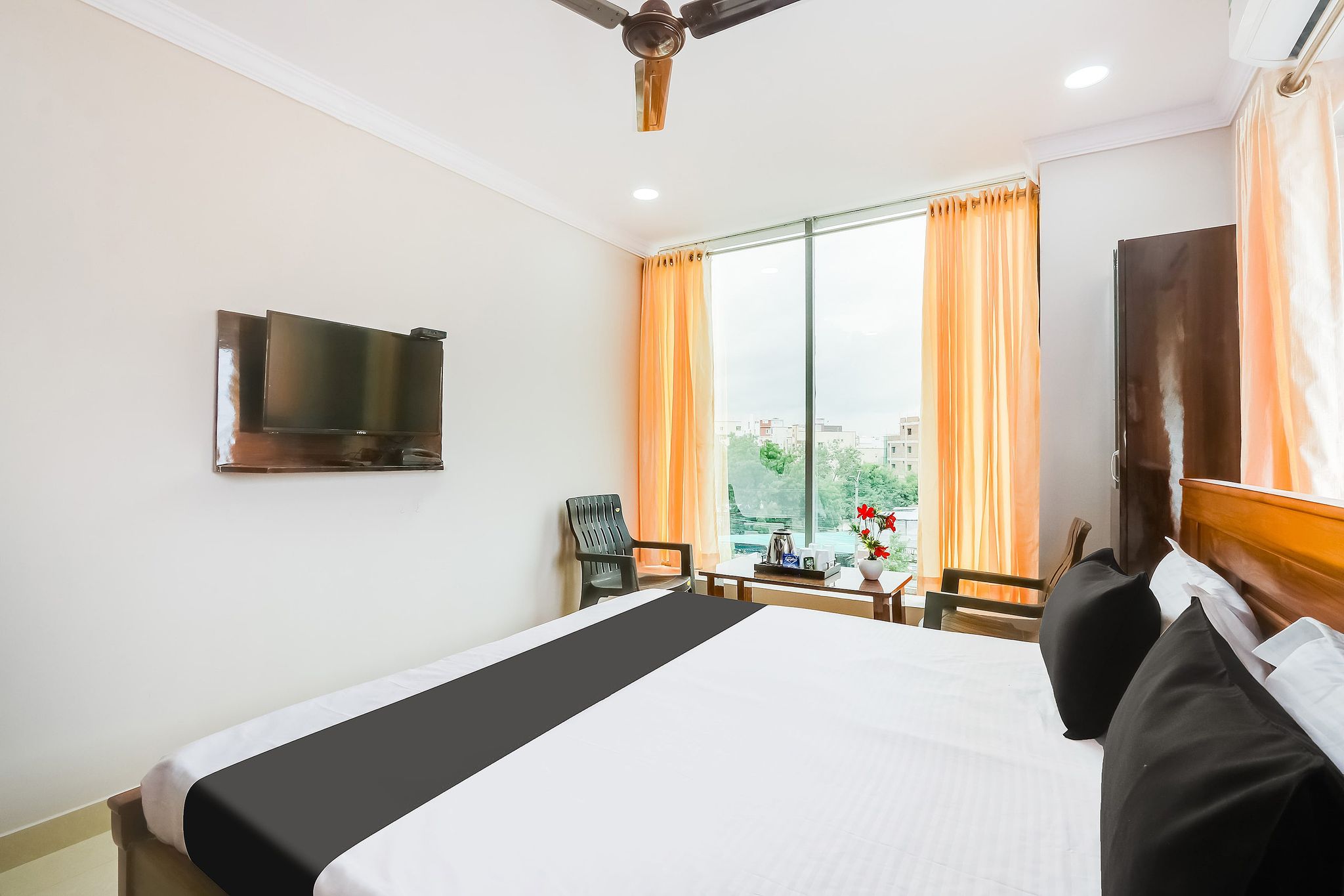 Hotel O S P R Luxury Rooms Classic 9