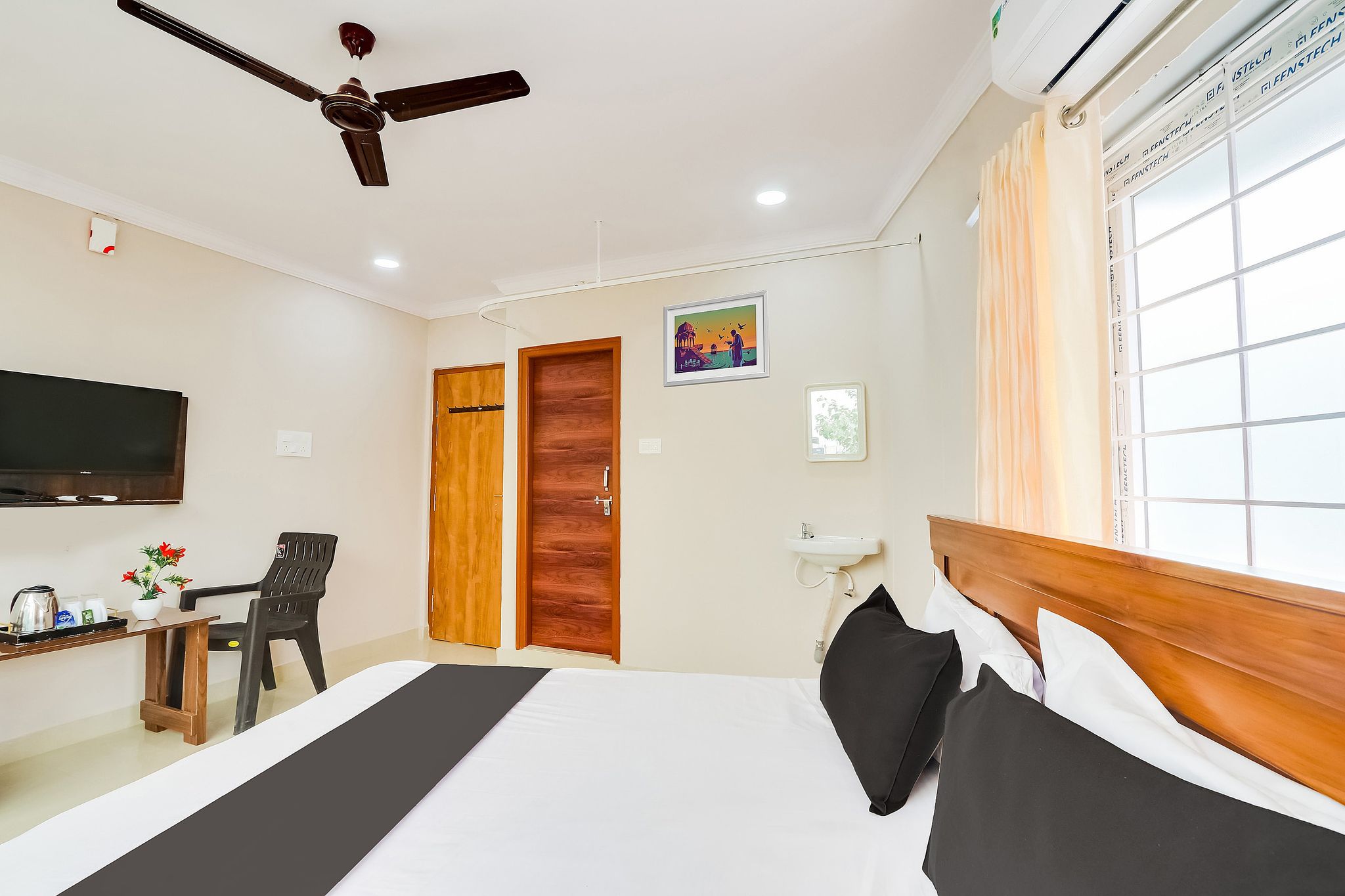 Hotel O S P R Luxury Rooms Classic 16