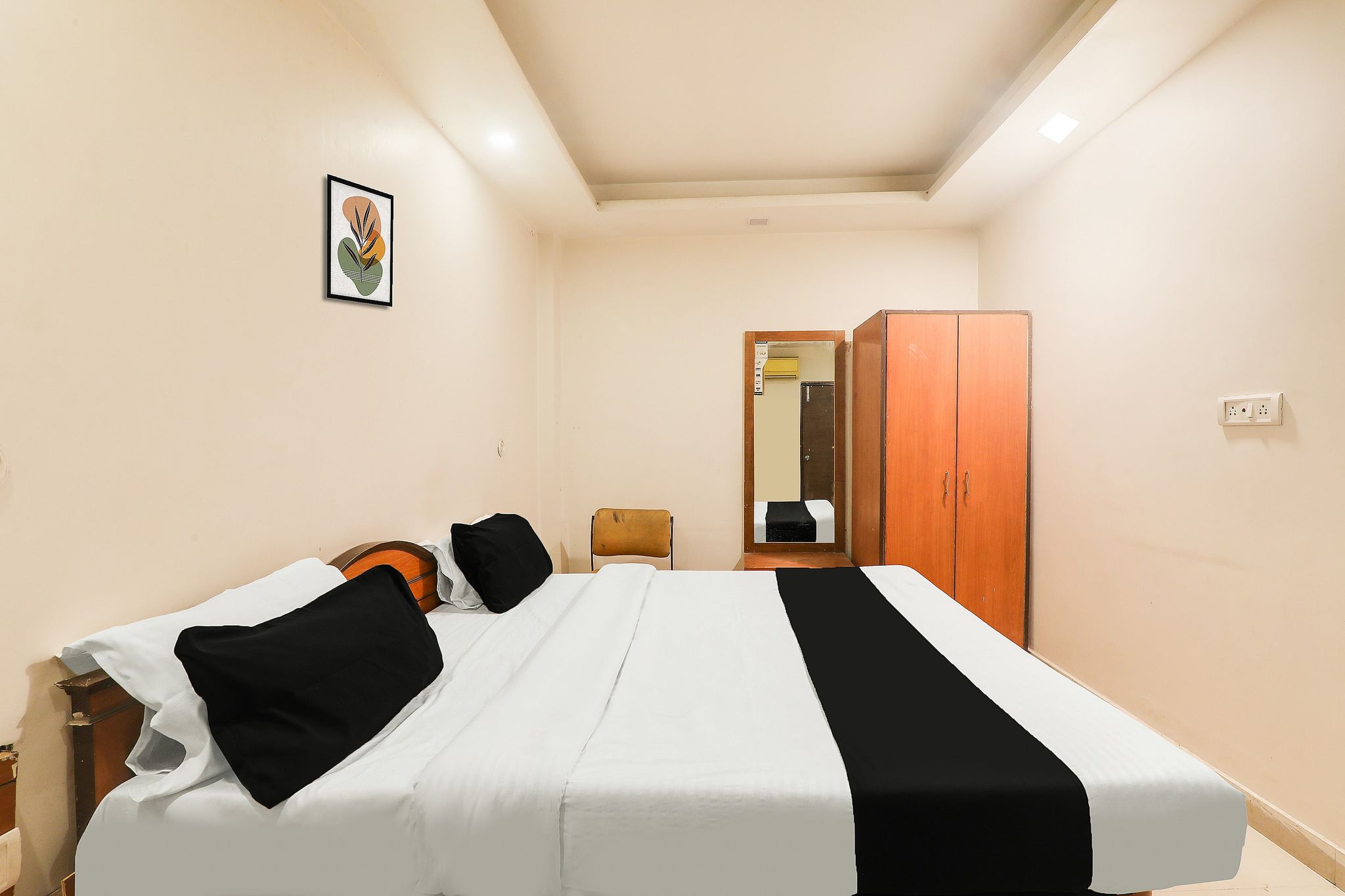 Hotel O TJ INTERNATIONAL Classic 12