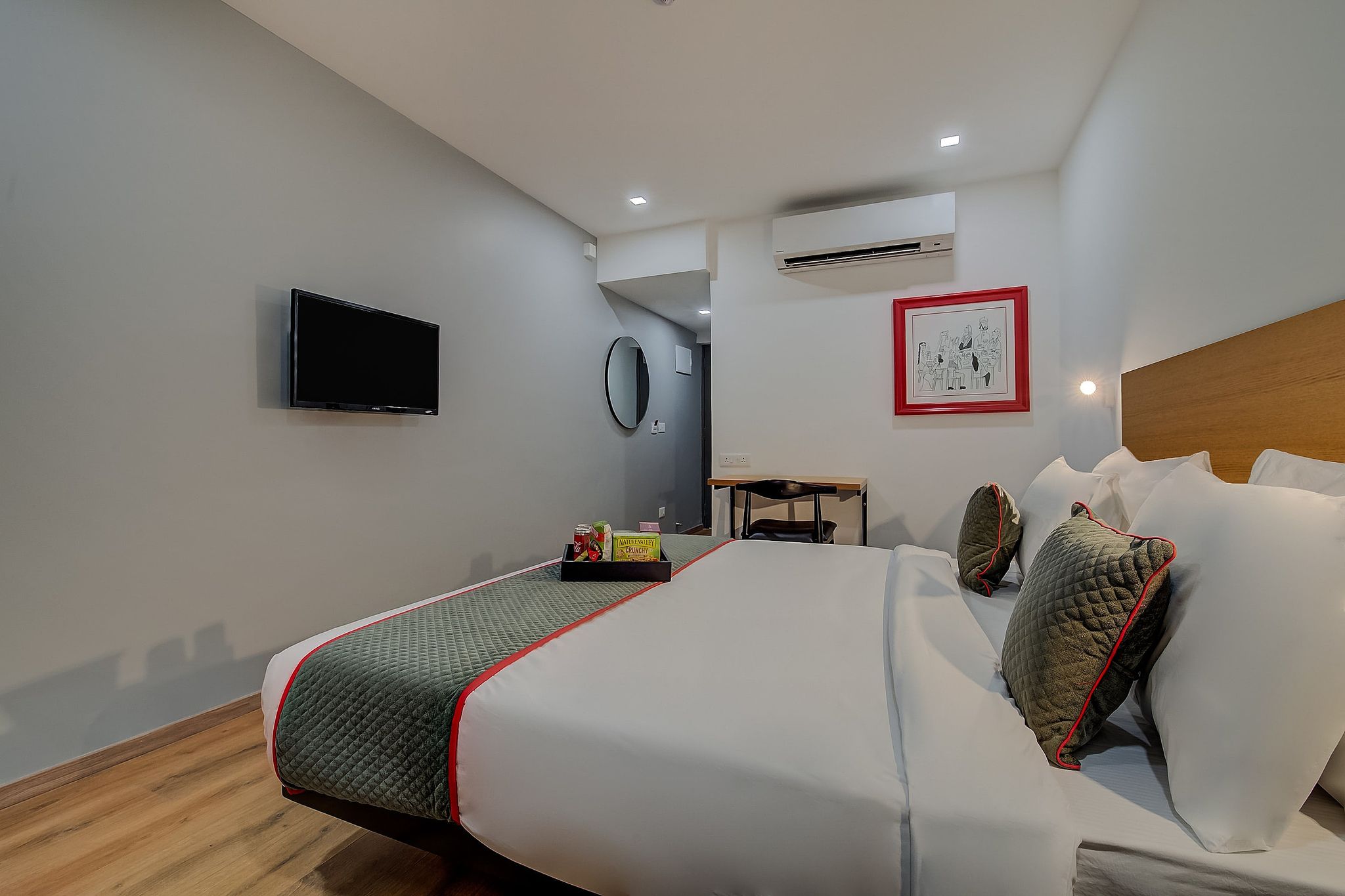 Super Townhouse MG Road Pune Classic 14