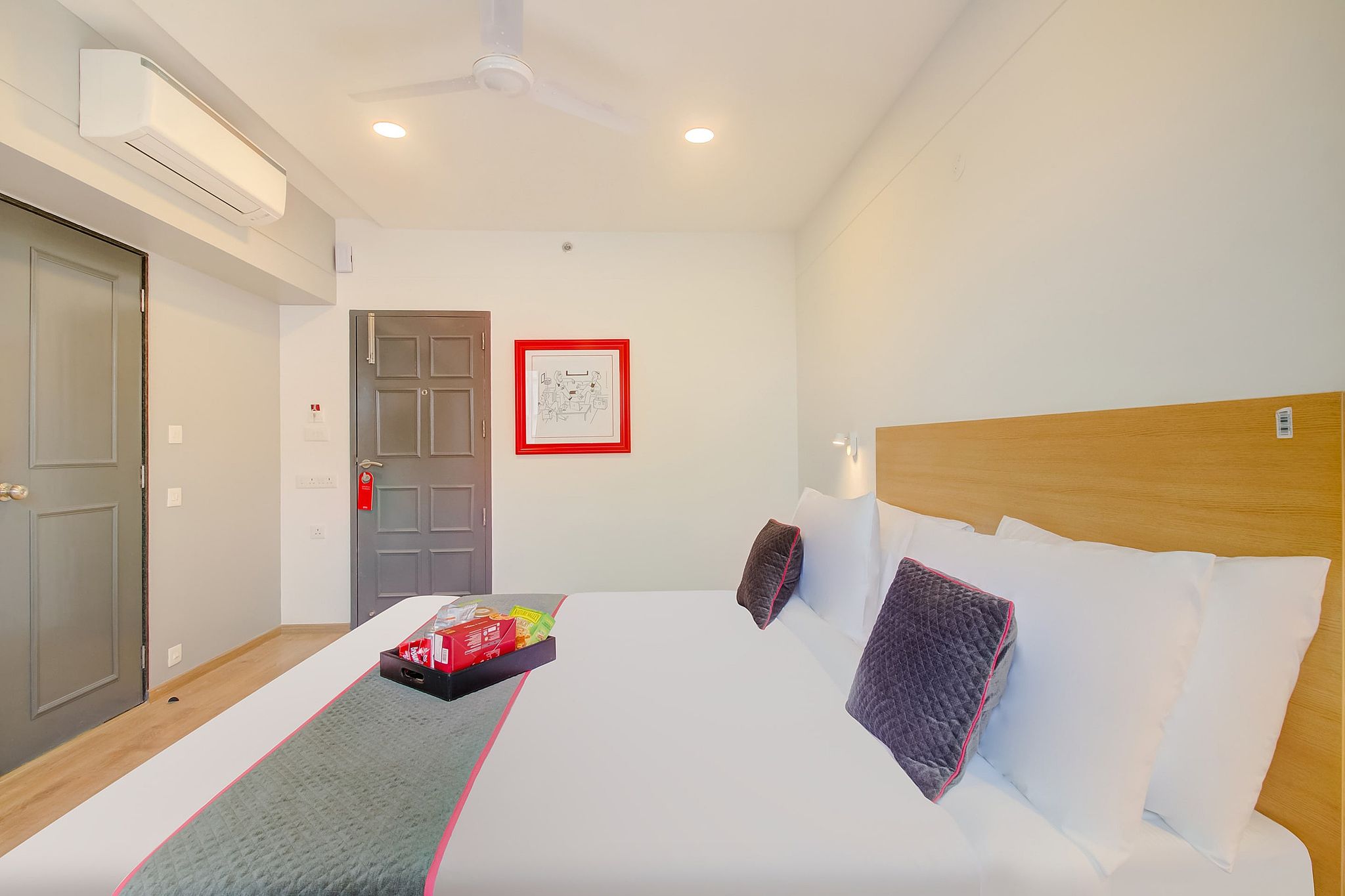 Super Townhouse Balewadi High Street Classic 5