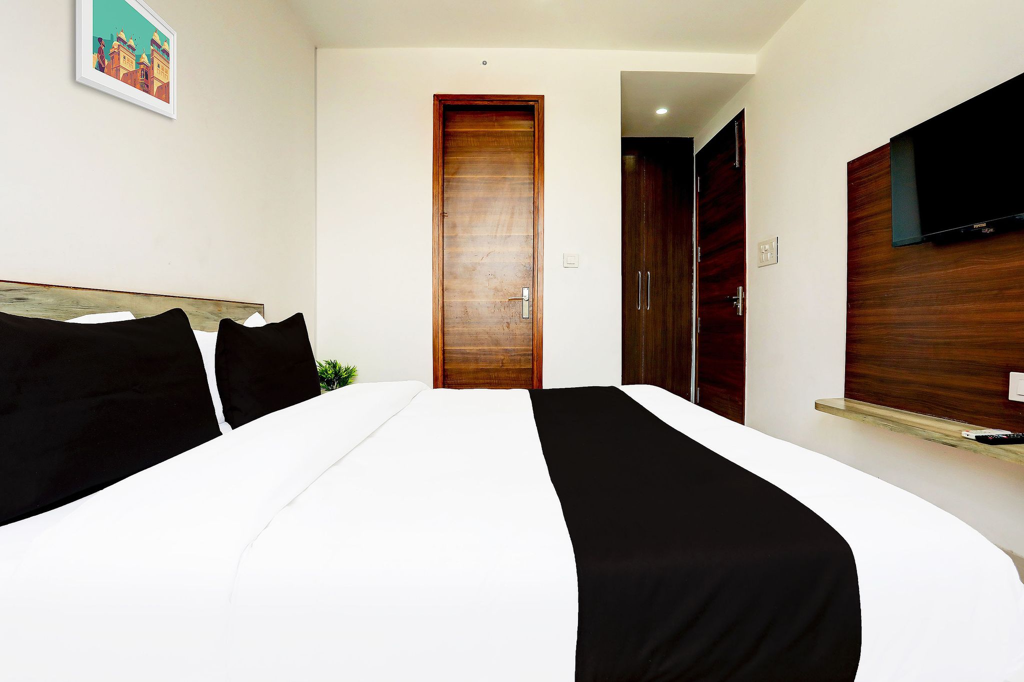 Hotel O by OYO Neu-Nest SPOT ON NON-AC 4