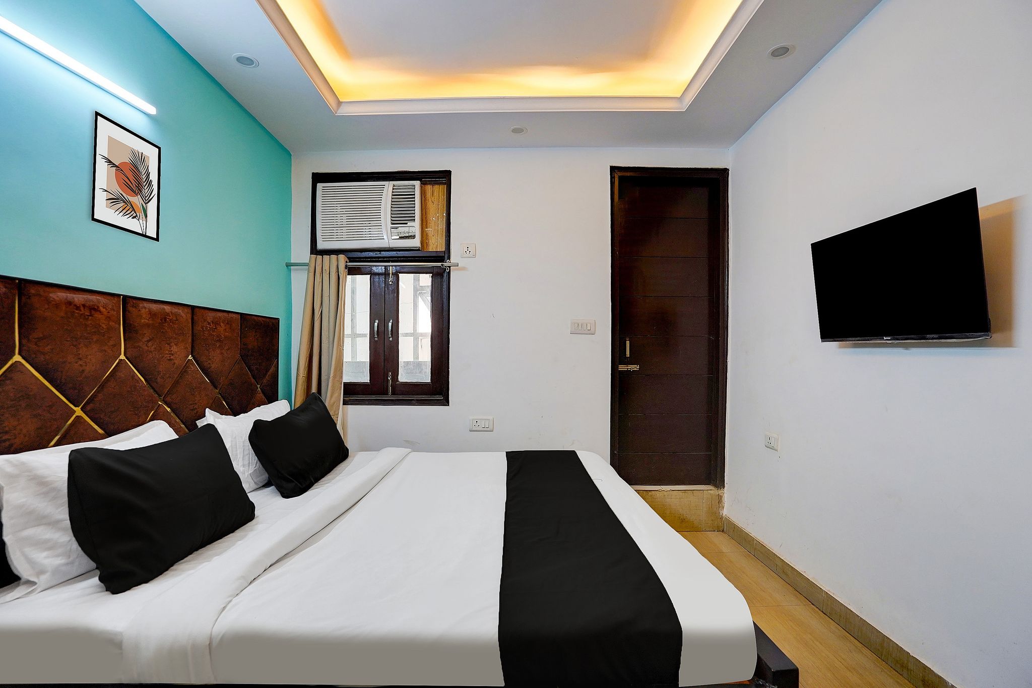 Hotel O Silver Key KD plaza Near Saket Metro station Classic 6